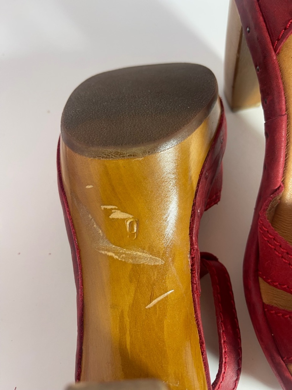Fly London Red T-Strap Open-Toe Wooden Block Heel Platform Sandals size 9 - Picture 9 of 11